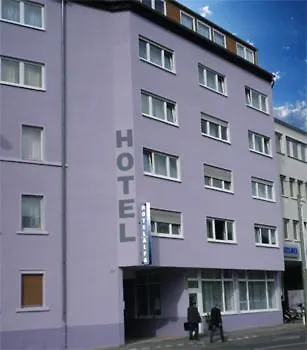 Alfa Hotel Frankfurt 美因河畔法兰克福