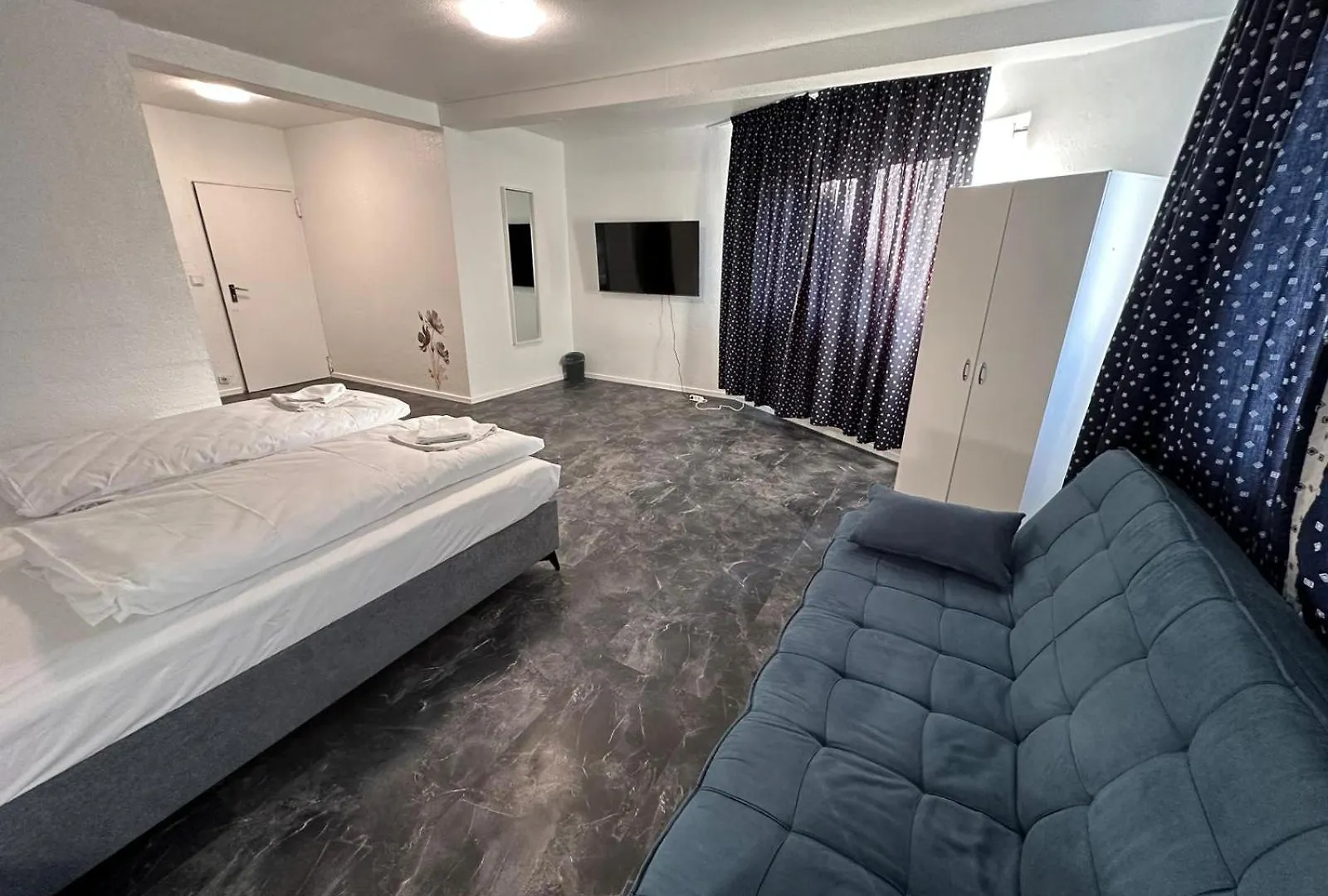 Alfa Hotel Frankfurt 美因河畔法兰克福